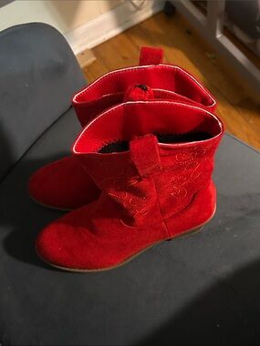 Women’s Red Suede Mid-Calf Heeled Boots
